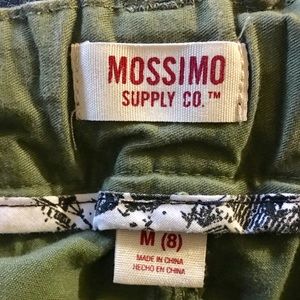 Mossimo Supply Co. Bottoms - Boys Mossimo Supply Co size 8 Khaki pants Mossimo Supply Co. Bottoms - Boys Mossimo Supply Co size 8 Khaki pants